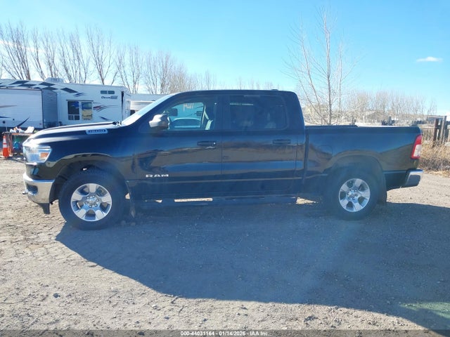 44031164 :رقم المزاد ، 1C6RRFGG1MN539231 vin ، 2021 Ram 1500 Tradesman مزاد بيع