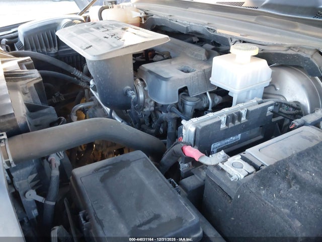 44031164 :رقم المزاد ، 1C6RRFGG1MN539231 vin ، 2021 Ram 1500 Tradesman مزاد بيع