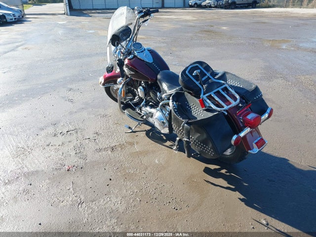 2015 HARLEY-DAVIDSON FLSTC 1HD1BWV16FB033082 Photo 2