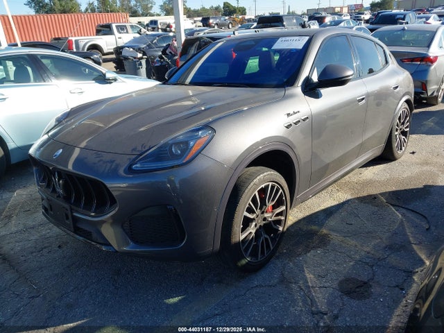 Maserati Grecale Modena 2023 ZN682AVM7P7438447 Image 2