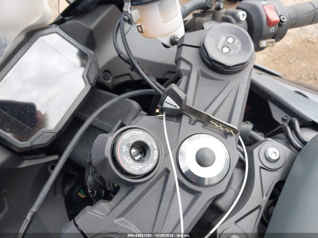 JKBZXJJ17SA024668 Kawasaki Zx636 K
