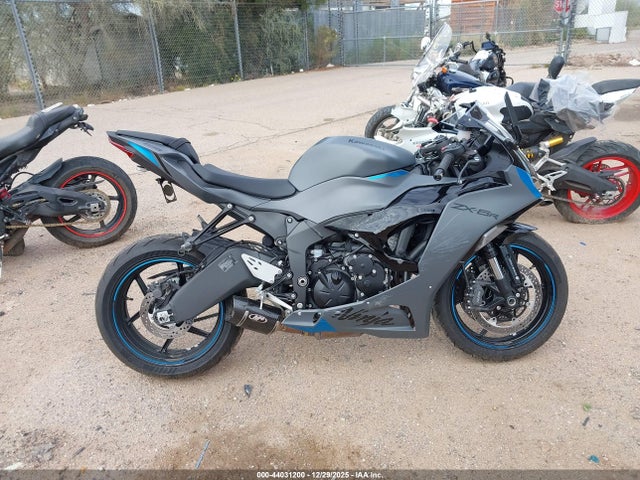 JKBZXJJ17SA024668 Kawasaki Zx636 K