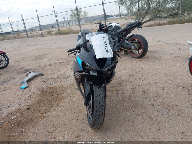 JKBZXJJ17SA024668 Kawasaki Zx636 K