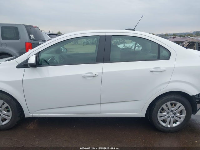 1G1JB5SB9L4141665 Chevrolet Sonic Fwd Ls