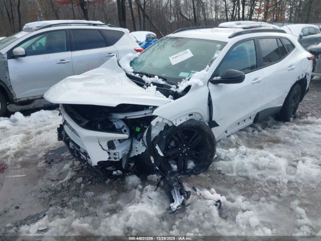 2025 CHEVROLET TRAX KL77LKEP2SC145806 Photo 1