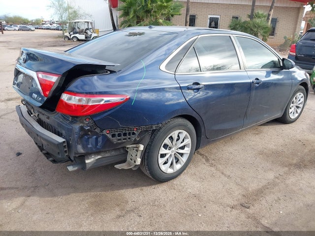 4T1BD1FK0FU169024 Toyota Camry Hybrid Le
