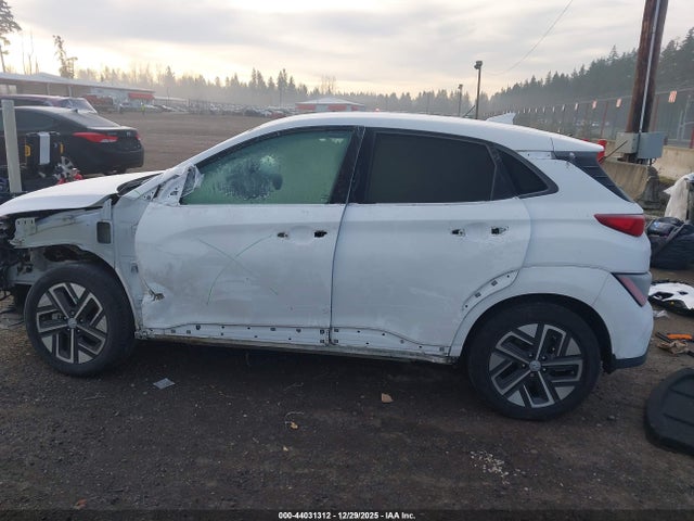 KM8K23AG6PU167834 Hyundai Kona Electric Se