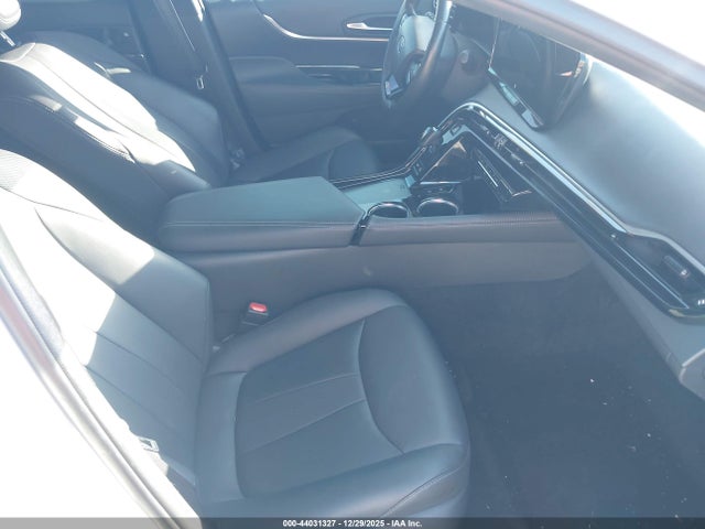 JTDAAAAA6PA010485 Toyota Mirai Xle