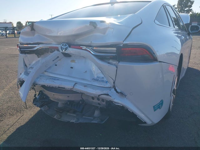 JTDAAAAA6PA010485 Toyota Mirai Xle