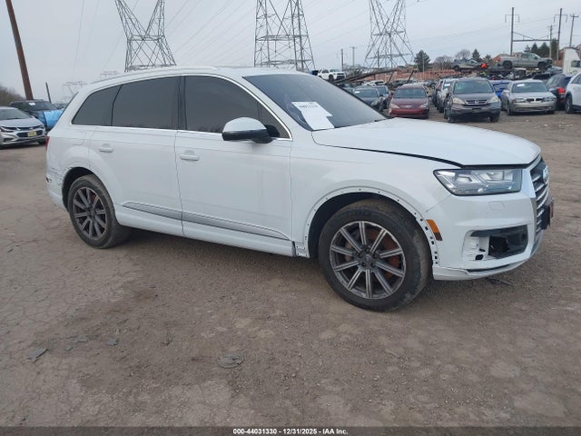 2019 AUDI Q7 WA1LHAF78KD031518 Photo 0
