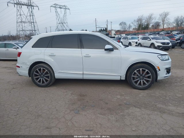 WA1LHAF78KD031518 Audi Q7 45 Premium/45 Se Premium