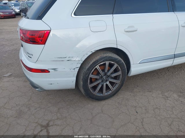 2019 AUDI Q7 WA1LHAF78KD031518 Photo 5