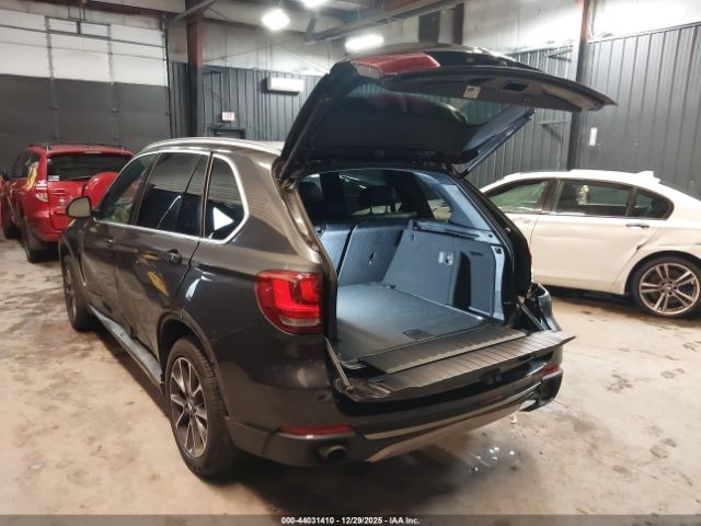 2017 BMW X5 5UXKR0C30H0V71048 Photo 2
