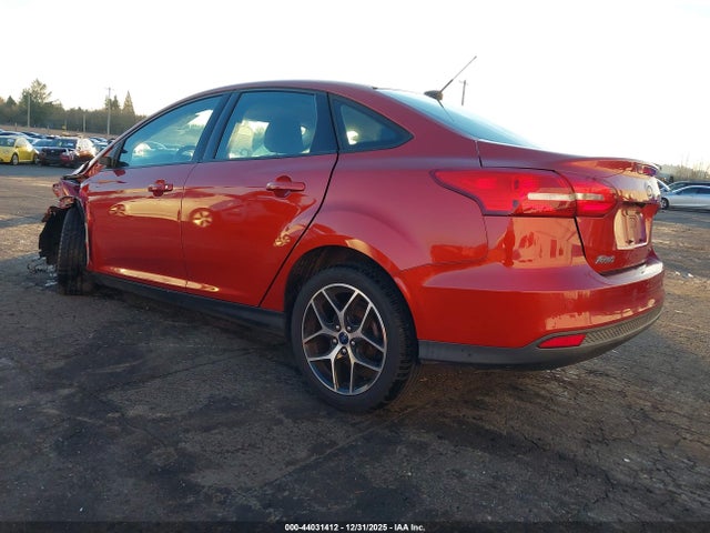 1FADP3H25JL324989 Ford FOCUS SEL