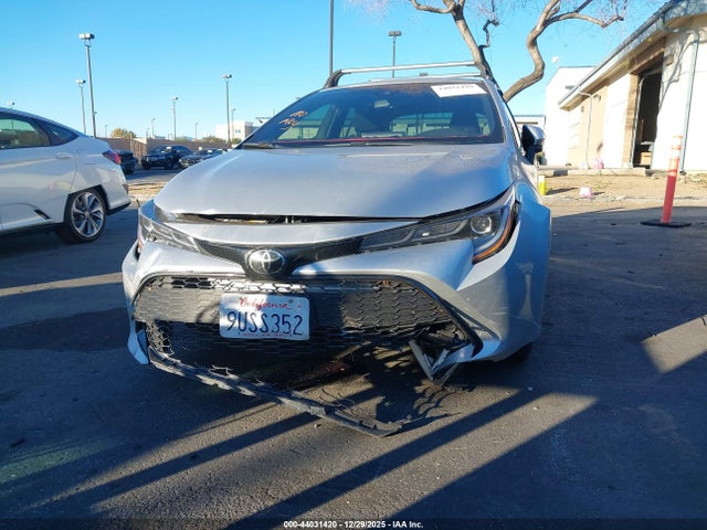 JTND4MBE0N3178837 Toyota COROLLA SE