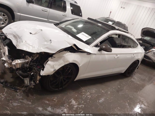 Продажа на аукционе авто 2018 Audi S5 3.0t Premium Plus, vin: WAUC4CF5XJA043422, номер лота: 44031423