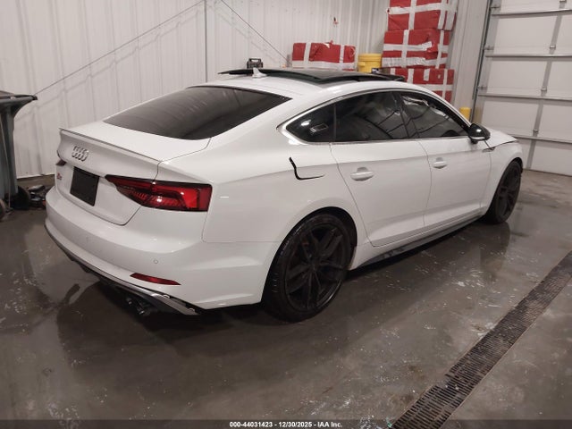 2018 AUDI S5 WAUC4CF5XJA043422 Photo 3