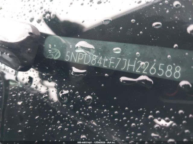 2018 HYUNDAI ELANTRA 5NPD84LF7JH226588 Photo 8