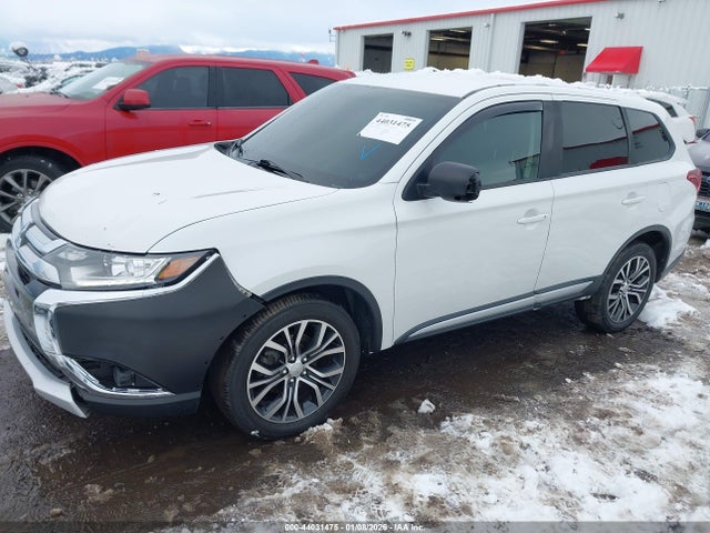 Mitsubishi Outlander Es 2018 JA4AZ2A34JZ007071 Image 2