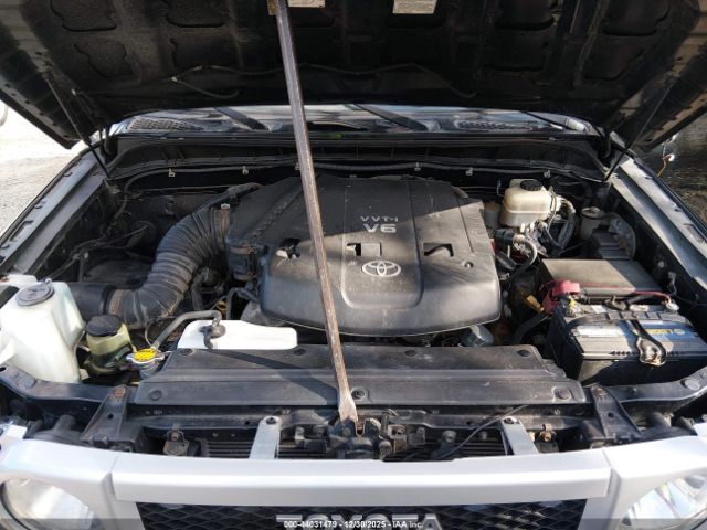 2007 TOYOTA FJ CRUISER JTEBU11F670093117 Photo 9