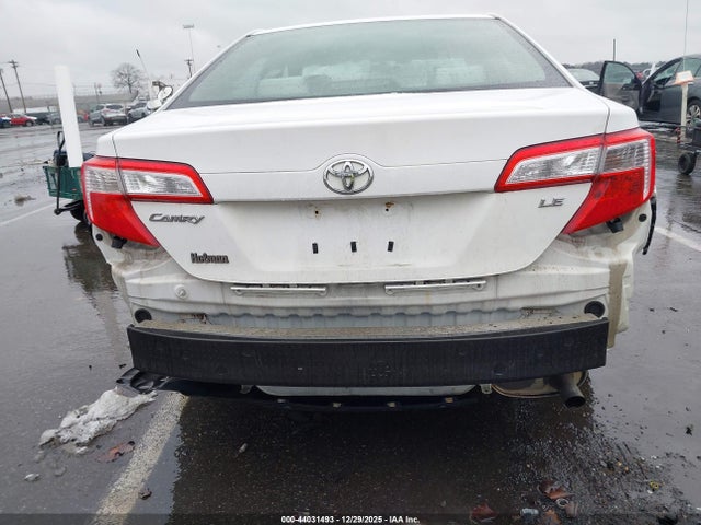 Продажа на аукционе авто 2012 Toyota Camry Le, vin: 4T1BF1FKXCU528157, номер лота: 44031493