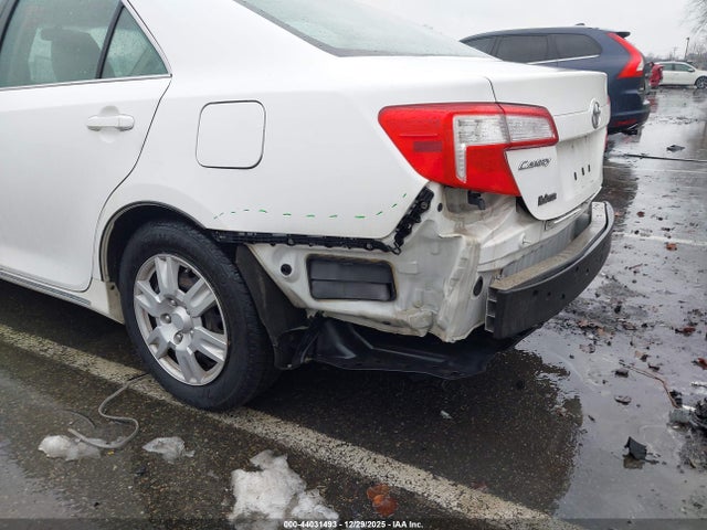 Продажа на аукционе авто 2012 Toyota Camry Le, vin: 4T1BF1FKXCU528157, номер лота: 44031493