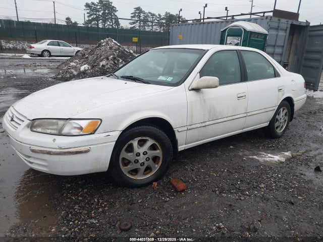 1999 TOYOTA CAMRY 4T1BF22K4XU929799 Photo 1