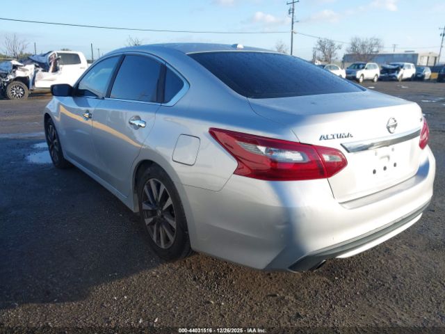 2018 NISSAN ALTIMA 1N4AL3AP7JC163937 Photo 2