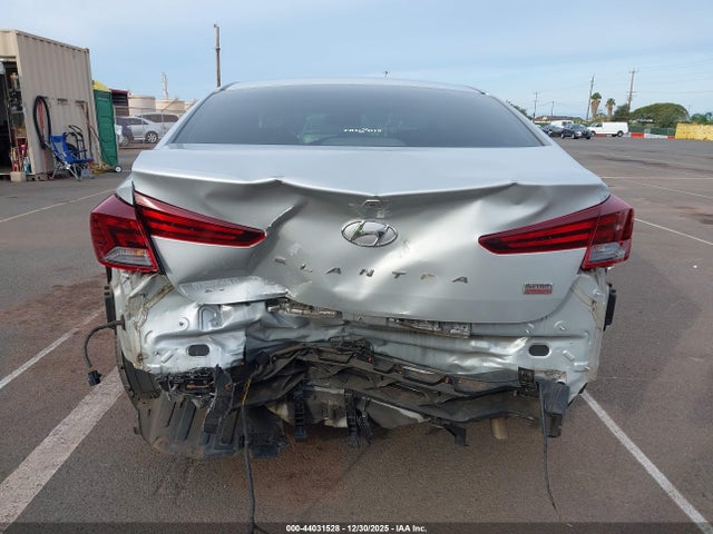 Hyundai ELANTRA SE 2020 5NPD74LF7LH501754 Image 17