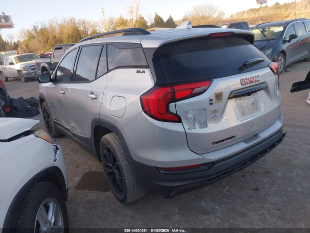 2020 GMC TERRAIN 3GKALMEV6LL285175 Photo 2
