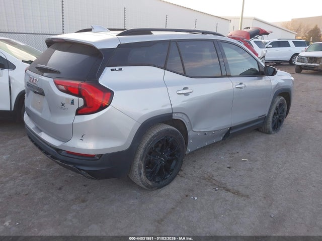 2020 GMC TERRAIN 3GKALMEV6LL285175 Photo 3