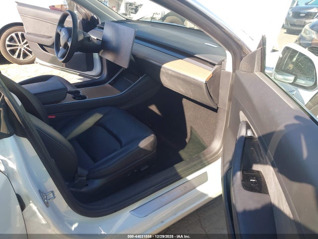 2020 TESLA MODEL 3 5YJ3E1EB1LF665199 Photo 4