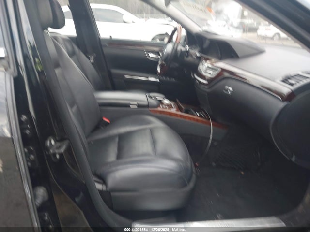 2010 MERCEDES-BENZ S 550 WDDNG8GB2AA321689 Photo 4