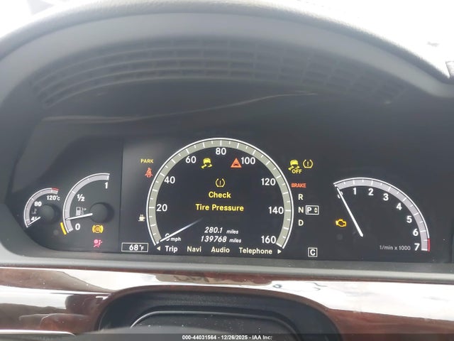 2010 MERCEDES-BENZ S 550 WDDNG8GB2AA321689 Photo 6