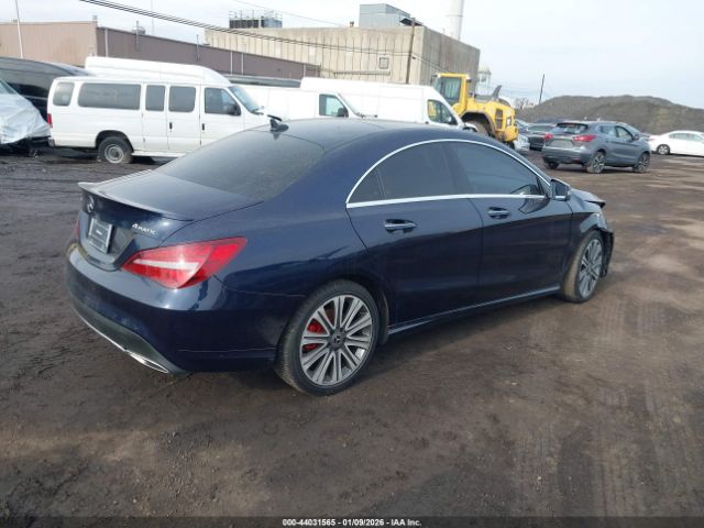 2018 MERCEDES-BENZ CLA 250 WDDSJ4GB3JN538819 Photo 3