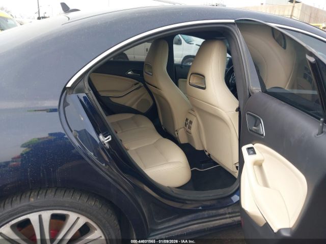 2018 MERCEDES-BENZ CLA 250 WDDSJ4GB3JN538819 Photo 7