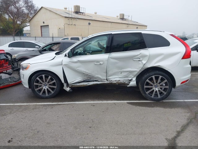 YV440MDMXG2891108 Volvo Xc60 T5 Drive-e Platinum