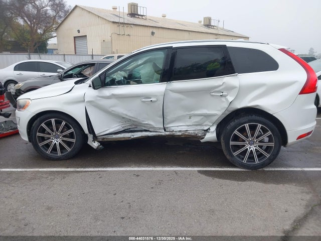 YV440MDMXG2891108 Volvo Xc60 T5 Drive-e Platinum