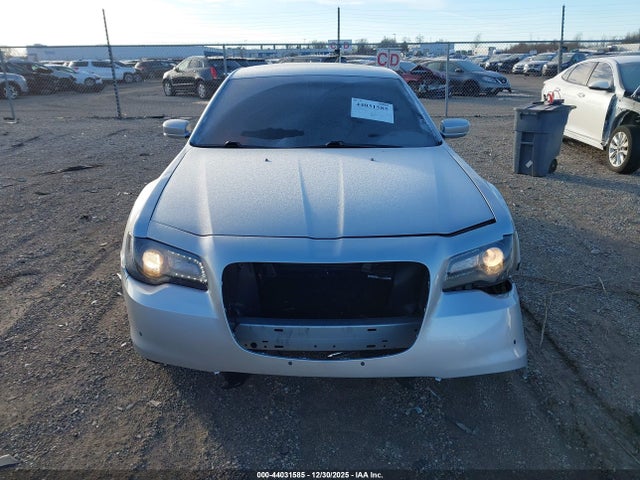 Продажа на аукционе авто 2023 Chrysler 300 300s, vin: 2C3CCABG8PH577308, номер лота: 44031585