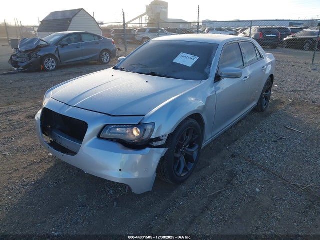Продажа на аукционе авто 2023 Chrysler 300 300s, vin: 2C3CCABG8PH577308, номер лота: 44031585