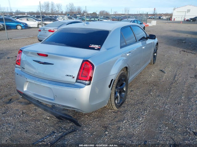 Продажа на аукционе авто 2023 Chrysler 300 300s, vin: 2C3CCABG8PH577308, номер лота: 44031585