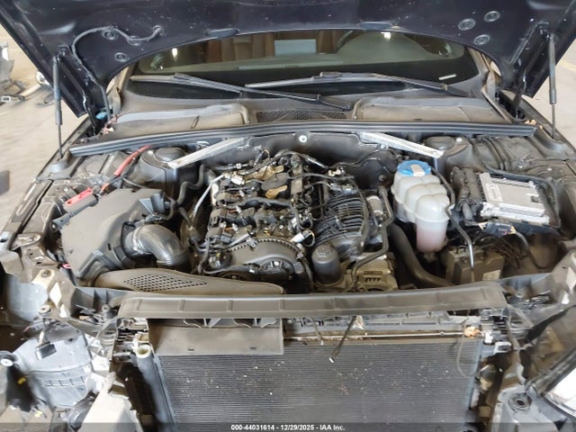 2017 AUDI A4 WAUGMAF48HN061174 Photo 9