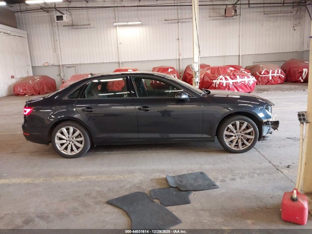 WAUGMAF48HN061174 Audi A4 2.0t Ultra Premium