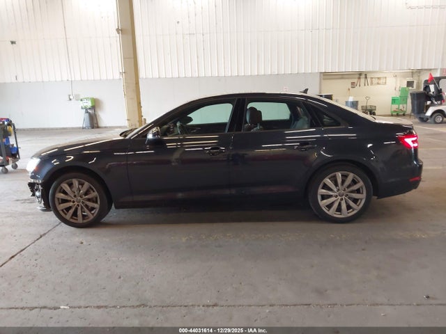 WAUGMAF48HN061174 Audi A4 2.0t Ultra Premium