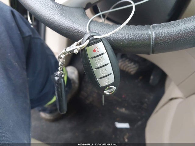 5N1AT2MV1GC826969 Nissan Rogue Sl
