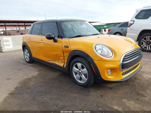 2017 MINI HARDTOP WMWXU1C34H2F78407 Photo 5