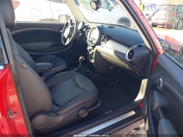 2012 MINI COOPER WMWSU3C54CT259905 Photo 4