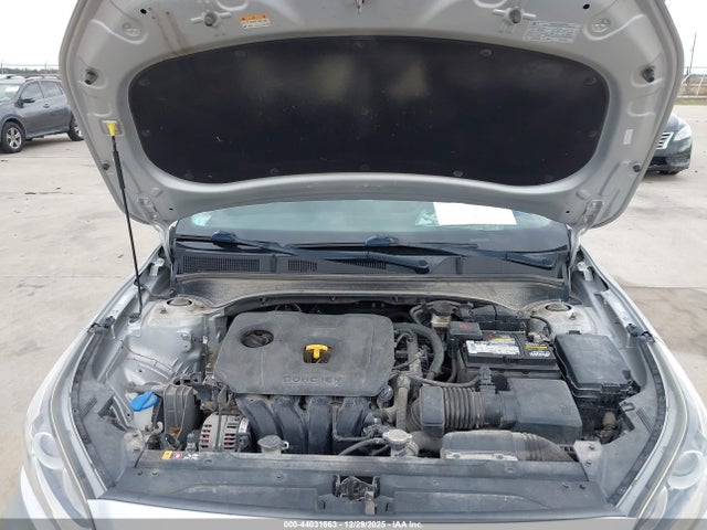 3KPF24AD7KE034041 KIA Forte Lxs
