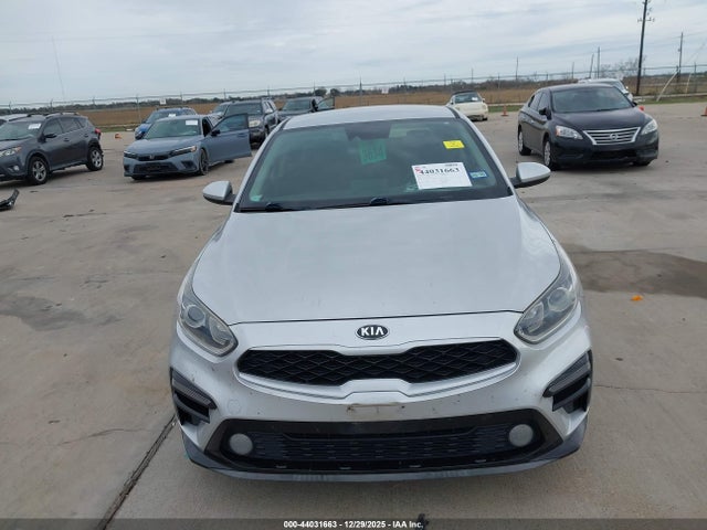 3KPF24AD7KE034041 KIA Forte Lxs