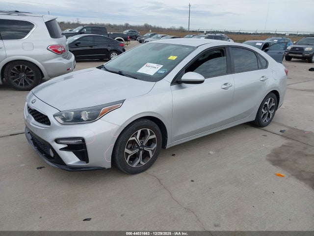 3KPF24AD7KE034041 KIA Forte Lxs